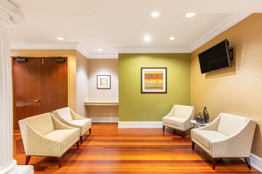 303 Perimeter Ctr N, Atlanta, GA à louer - Photo intérieure - Image 3 de 6