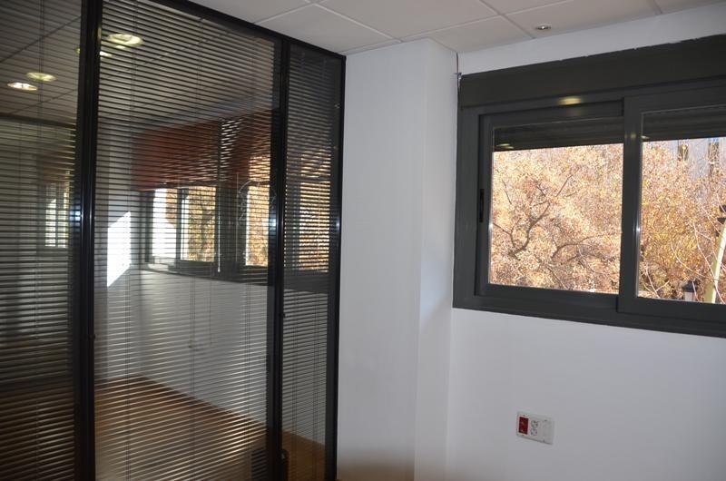 Office in Cáceres, Cáceres for sale - Building Photo - Image 2 of 10