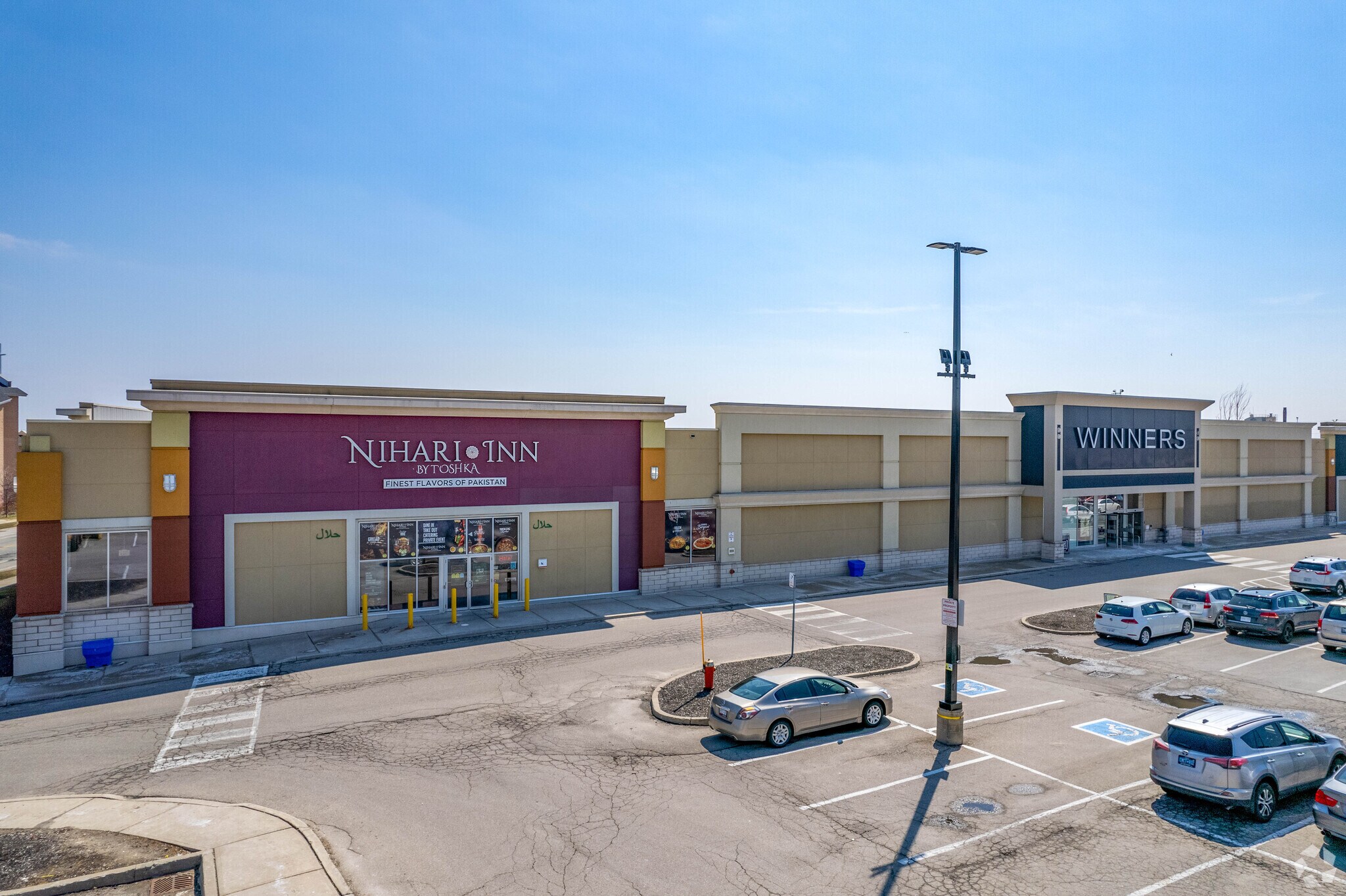 3900 Grand Park Dr, Mississauga, ON à vendre Photo principale- Image 1 de 1