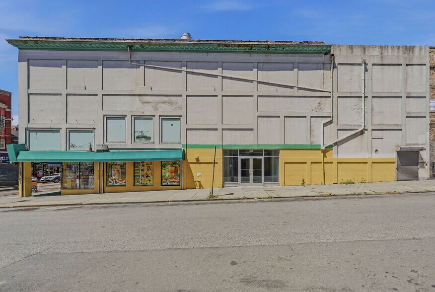 279 Main St, Paterson, NJ à louer - Photo du bâtiment - Image 2 de 15