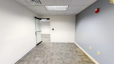 8665 Baypine Rd, Jacksonville, FL à louer Numérisation 3D de Matterport- Image 1 de 5