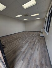 64 Kukui St, Wahiawa, HI for lease Interior Photo- Image 2 of 2