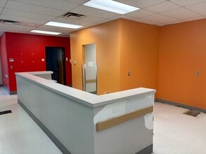 1090 9th Ave SW, Bessemer, AL for lease Interior Photo- Image 2 of 8