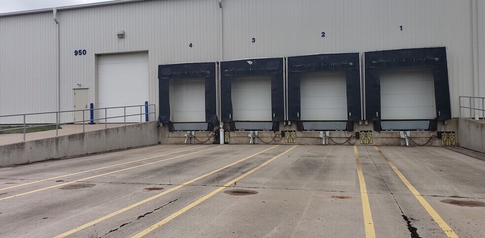 990 N Vandemark Rd, Sidney, OH for lease - Building Photo - Image 3 of 5