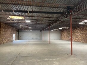 5320 Wells Park Rd, West Jordan, UT for lease Interior Photo- Image 2 of 3