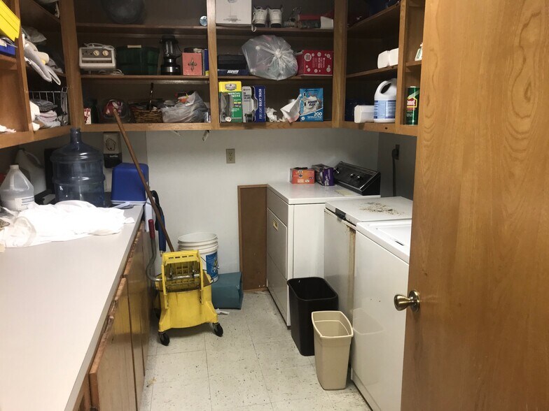 908 Bomar St, Marshall, TX à louer - Photo intérieure - Image 3 de 7