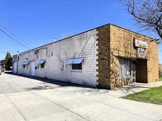 More details for 16321 Rockside Rd, Maple Heights, OH - Retail for Lease