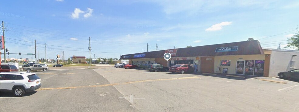 5016 US Highway 19, New Port Richey, FL à louer - Photo du bâtiment - Image 3 de 3