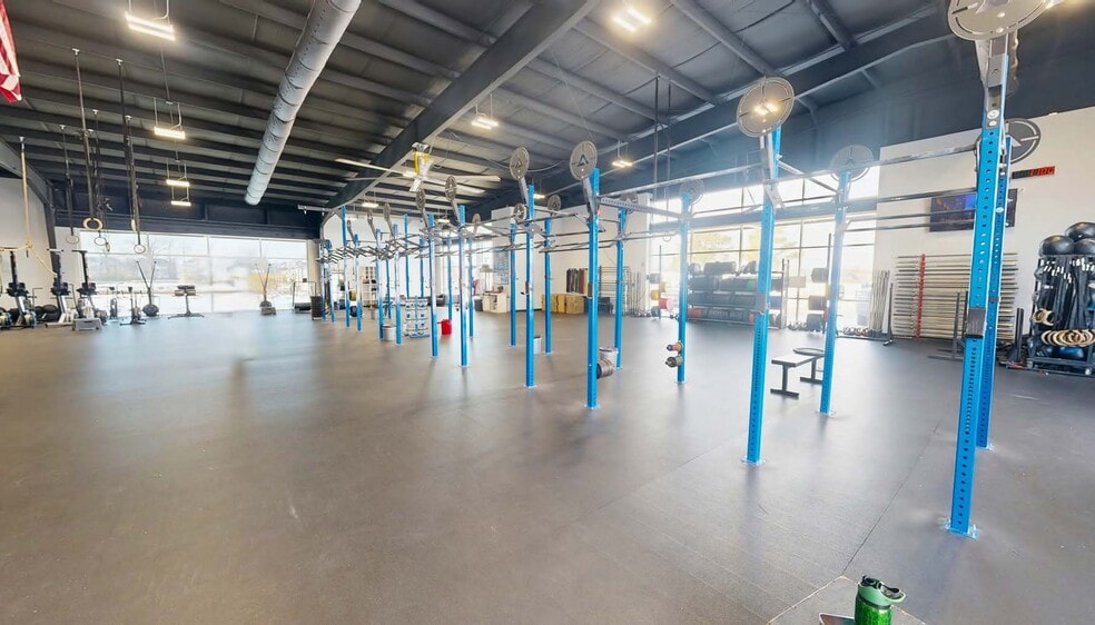 2702 Little Flock Dr, Little Flock, AR for lease - Building Photo - Image 3 of 11