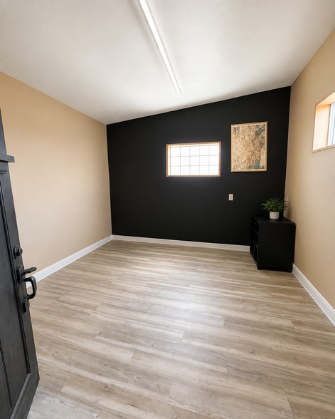 1351 Wilbur St SE, Salem, OR for sale - Building Photo - Image 3 of 22
