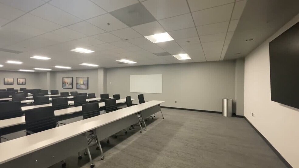 2520 Northwinds Pky, Alpharetta, GA à louer - Vidéo sur l’inscription commerciale - Image 2 de 19