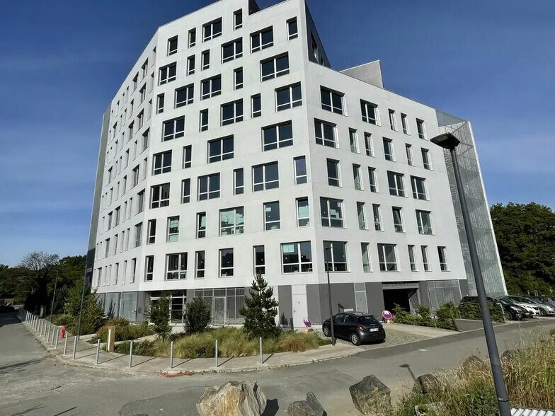 Bureau dans Saint-Herblain à vendre - Photo du bâtiment - Image 2 de 12