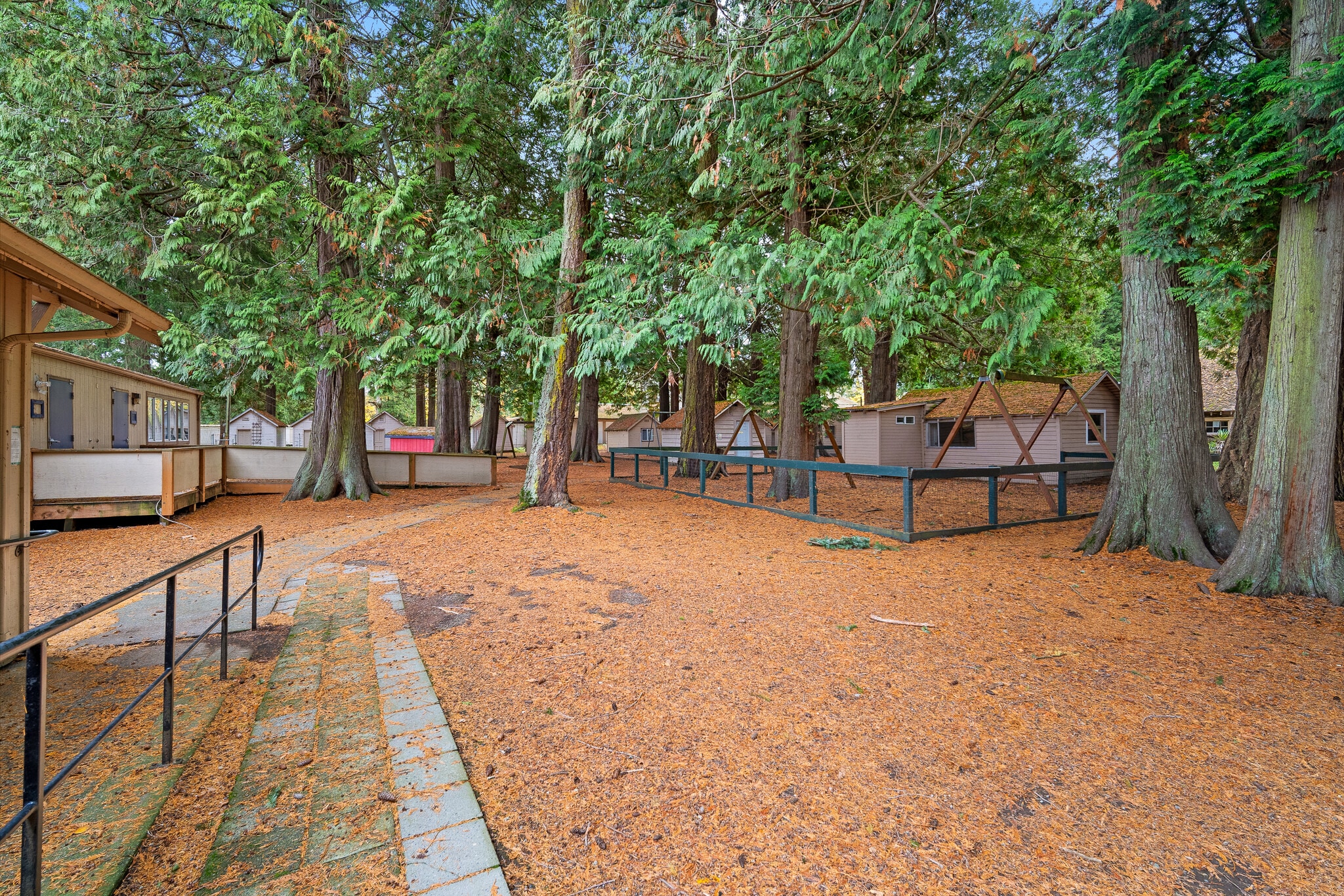 5942 Portal Way, Ferndale, WA for lease Primary Photo- Image 1 of 25