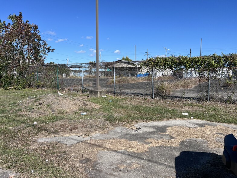 7431 Saint Bernard Hwy, Arabi, LA for sale - Building Photo - Image 2 of 13
