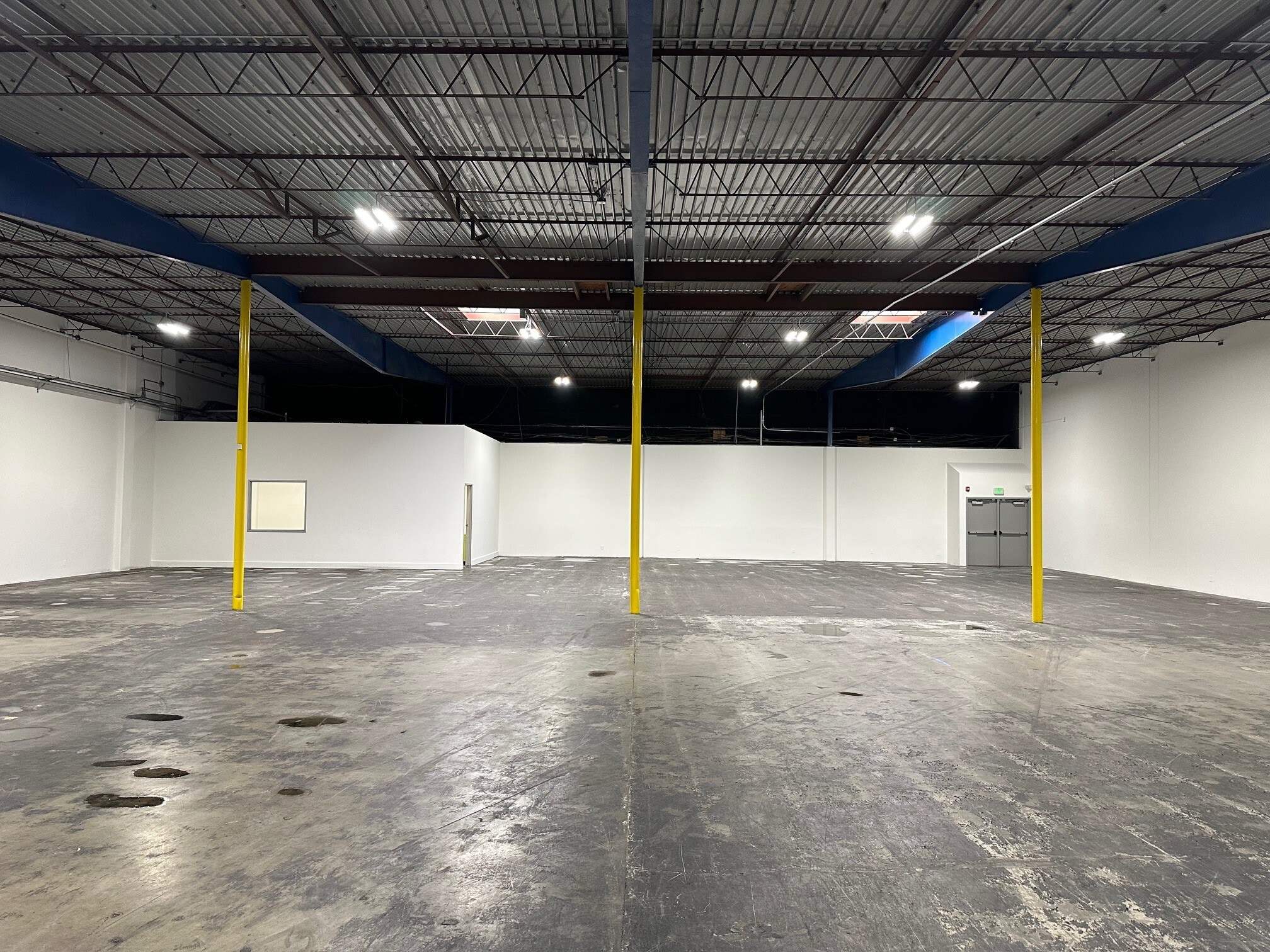 13020 Yukon Ave, Hawthorne, CA for lease Building Photo- Image 1 of 3