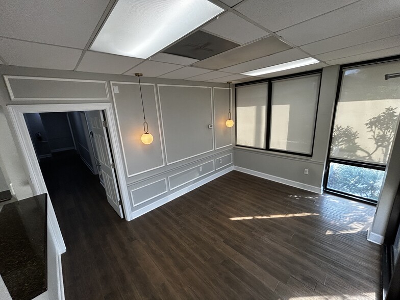 1831 N Belcher Rd, Clearwater, FL for lease - Building Photo - Image 2 of 10