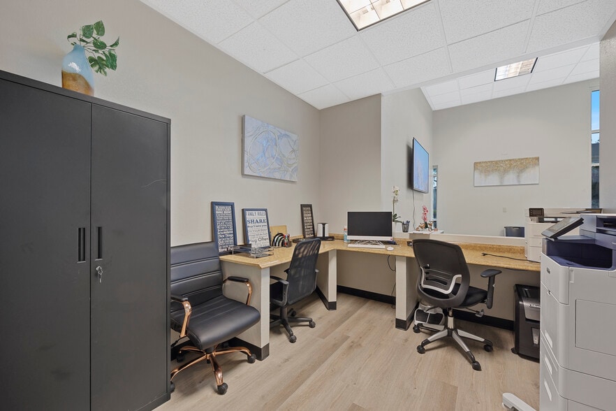 4130 N Martin Luther King Blvd, North Las Vegas, NV for lease - Building Photo - Image 3 of 84