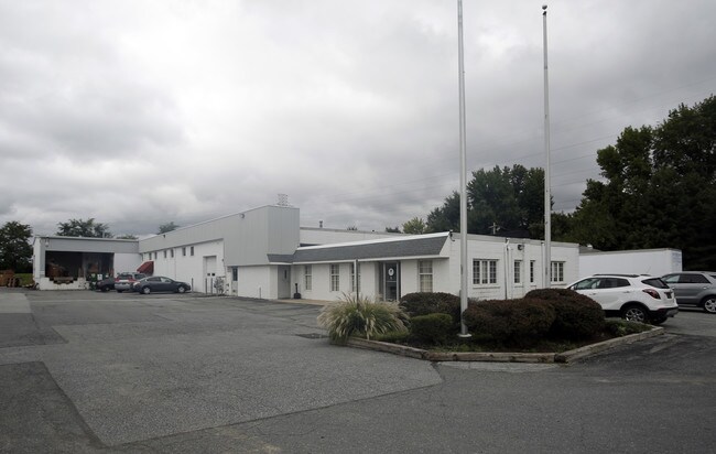 More details for 21 Bellecor Dr, New Castle, DE - Industrial for Lease