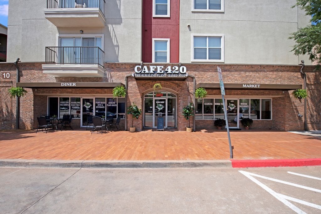 301-409 N Walker Ave, Oklahoma City, OK for lease Building Photo- Image 1 of 1