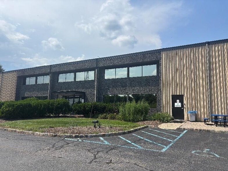 700 Bartley Chester Rd, Flanders, NJ for lease - Building Photo - Image 2 of 7