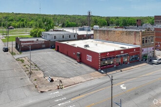 140 E Main St, Pawhuska, OK - AERIAL  map view - Image1