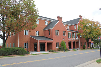 More details for 4010 University Dr, Fairfax, VA - Office for Sale