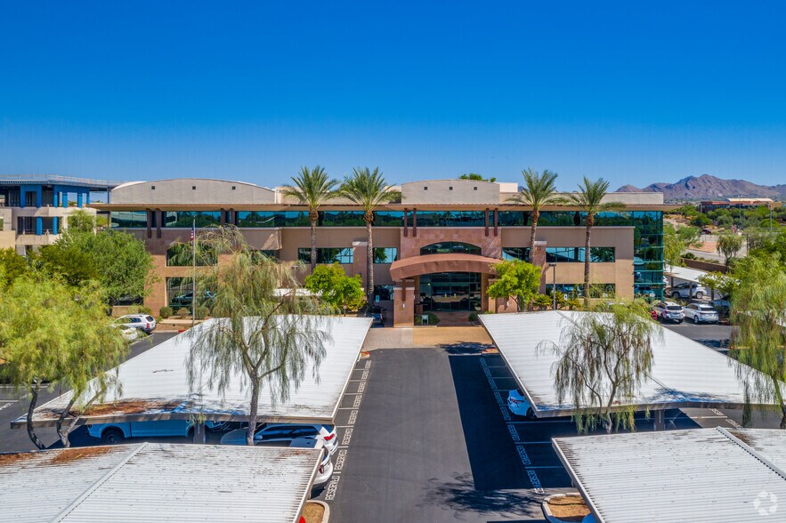 14301 N 87th St, Scottsdale, AZ à louer - Photo du bâtiment - Image 3 de 10