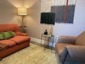 565 Northside Dr, Atlanta, GA for lease Interior Photo- Image 2 of 4