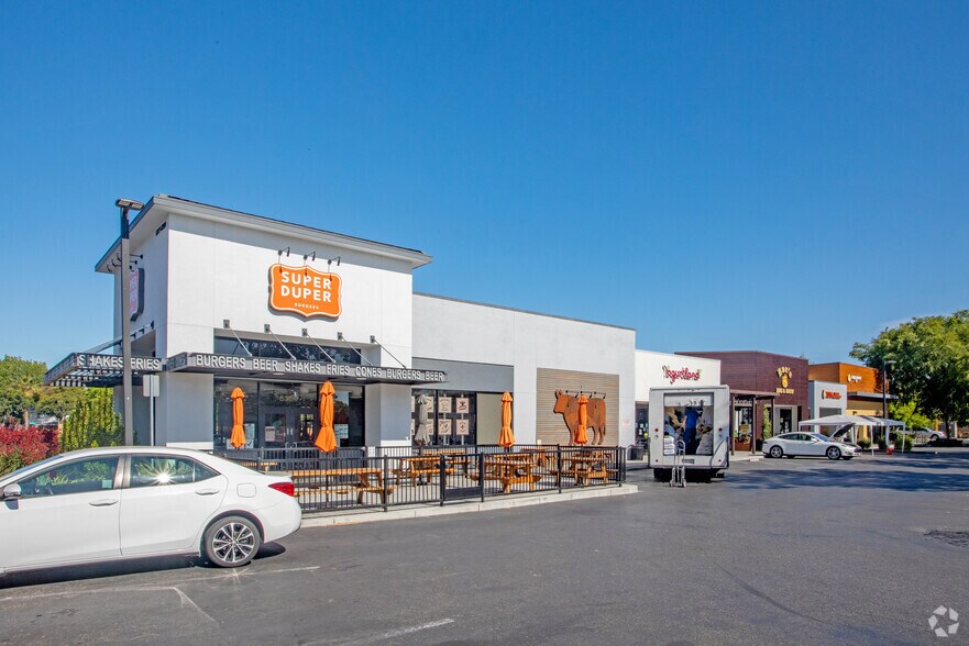 5281-5399 Prospect Rd, San Jose, CA à louer - Photo du bâtiment - Image 3 de 11