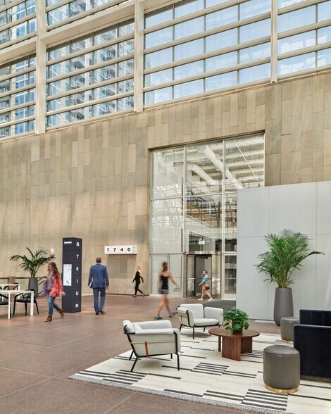 1740 Broadway, Denver, CO à louer - Photo du bâtiment - Image 3 de 21