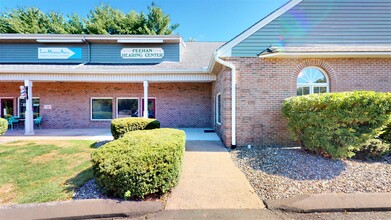 22 Morgan Farms Dr, South Windsor, CT for lease Building Photo- Image 1 of 5