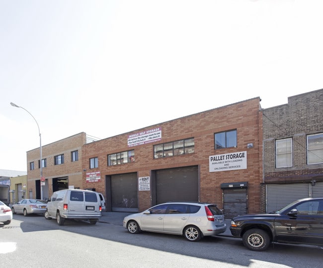 More details for 210 42nd St, Brooklyn, NY - Industrial for Lease
