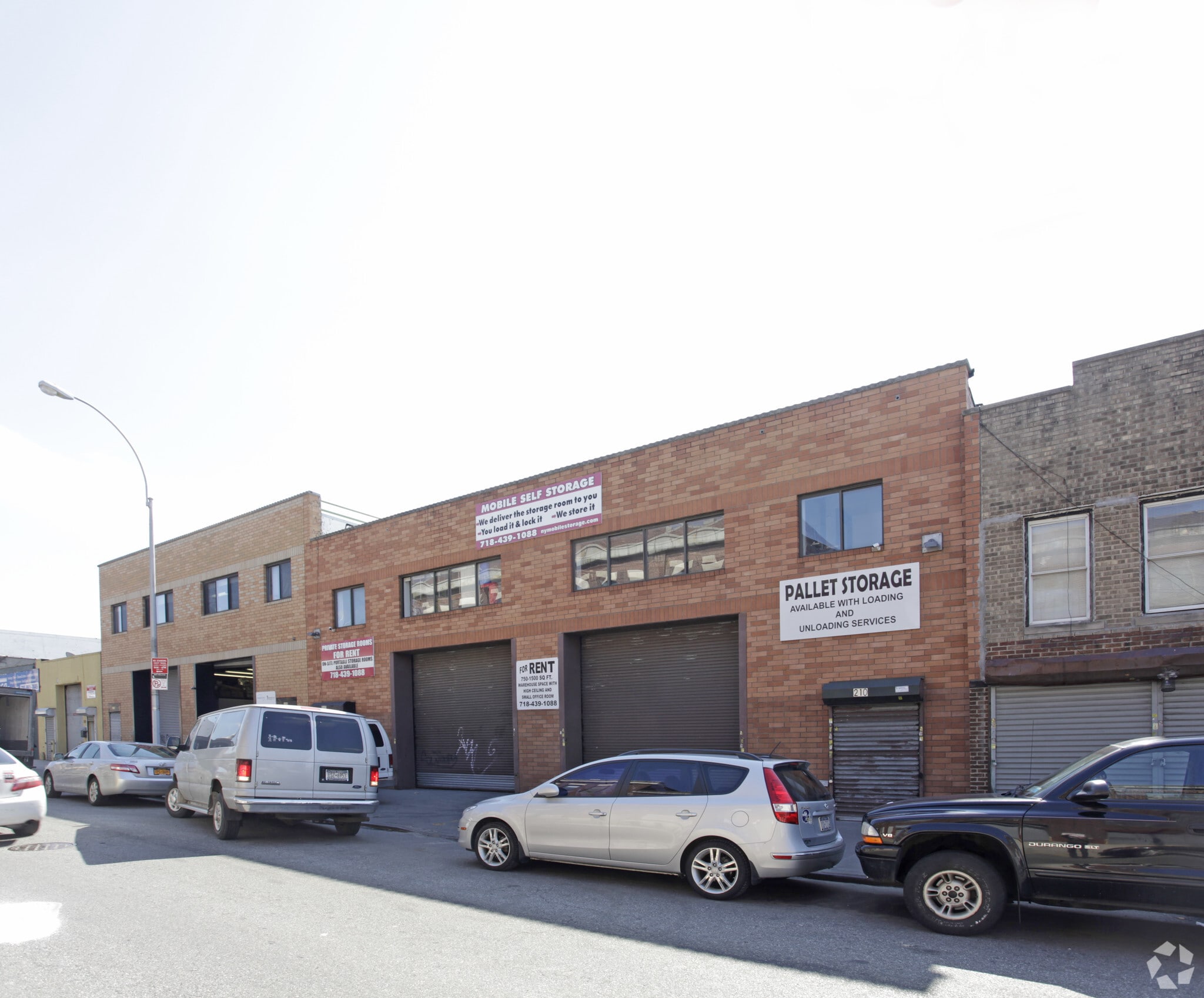210 42nd St, Brooklyn, NY for lease Primary Photo- Image 1 of 8