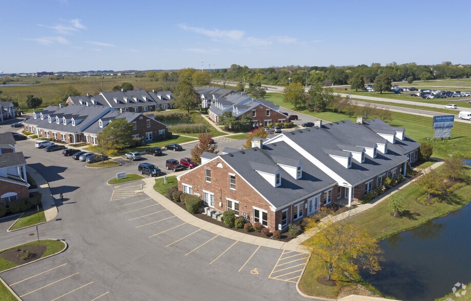 33 W Higgins Rd, South Barrington, IL à vendre - Aérien - Image 3 de 3