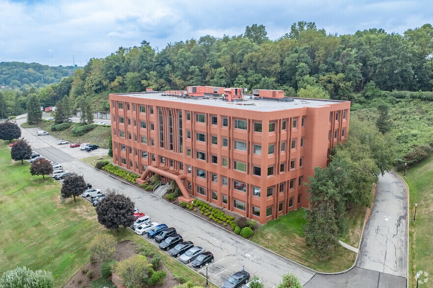 1500 Ardmore Blvd, Pittsburgh, PA à louer - Aérien - Image 2 de 4