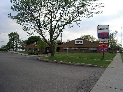 450 E Michigan Ave, Saline, MI for sale - Building Photo - Image 2 of 7