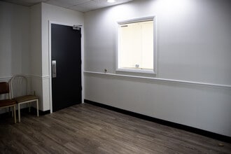 3124 Blue Ridge Rd, Raleigh, NC for lease Interior Photo- Image 2 of 7