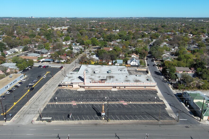 2708-2720 Fredericksburg Rd, San Antonio, TX à vendre - Photo du bâtiment - Image 2 de 9