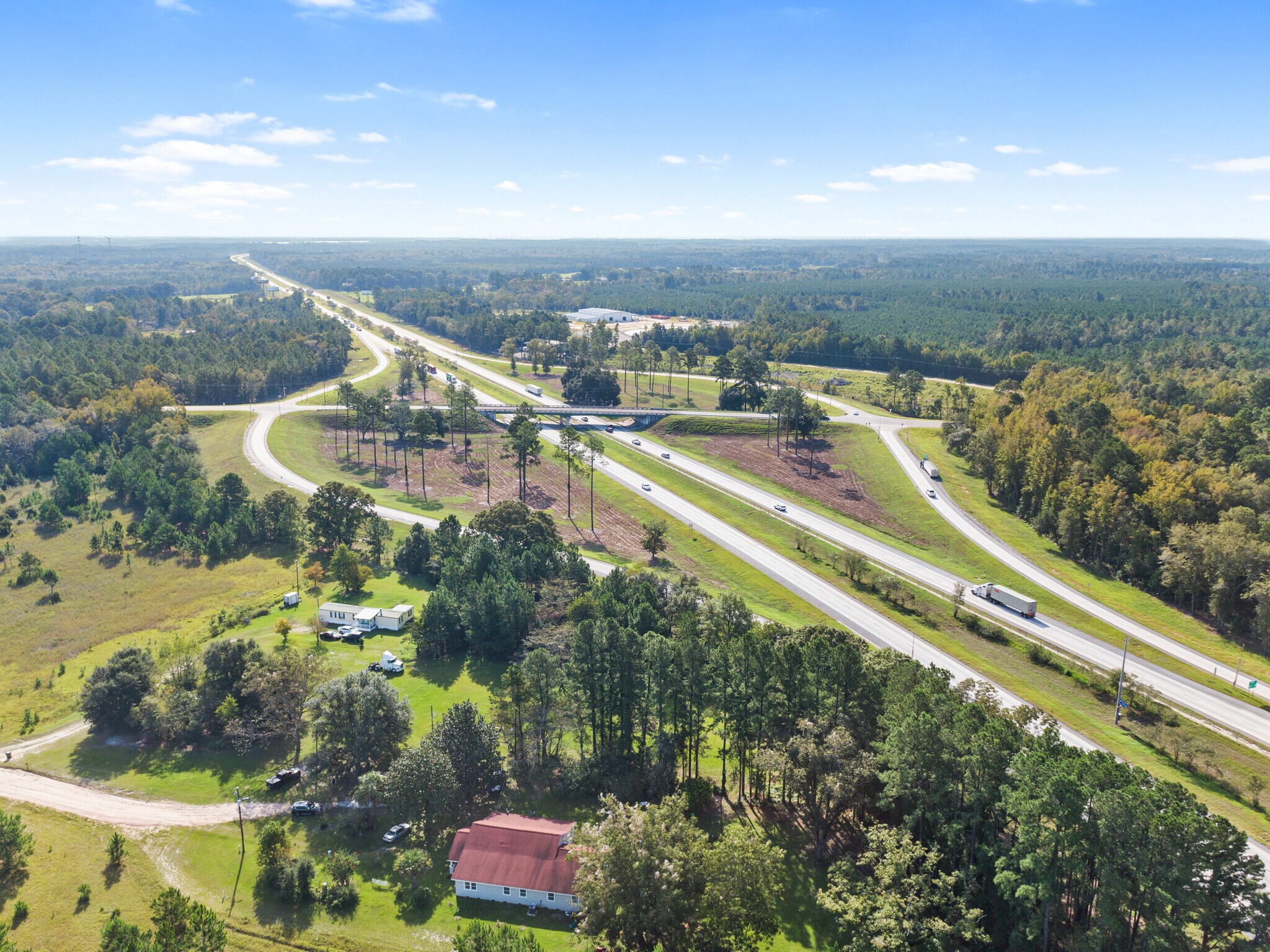 215 O Hines Ln, Ellabell, GA à vendre Photo du bâtiment- Image 1 de 8