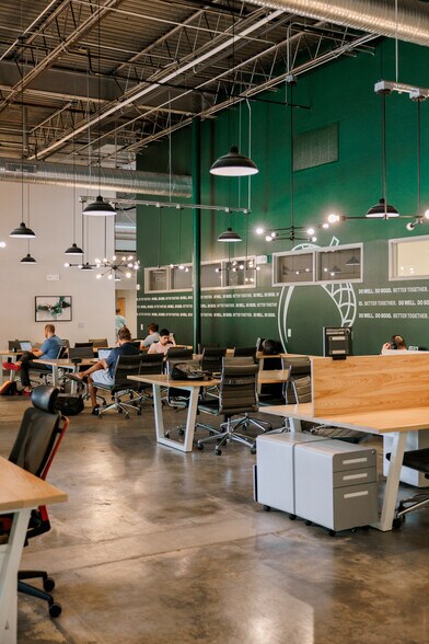 3915 Beryl Rd, Raleigh, NC à louer - Photo intérieure - Image 3 de 5