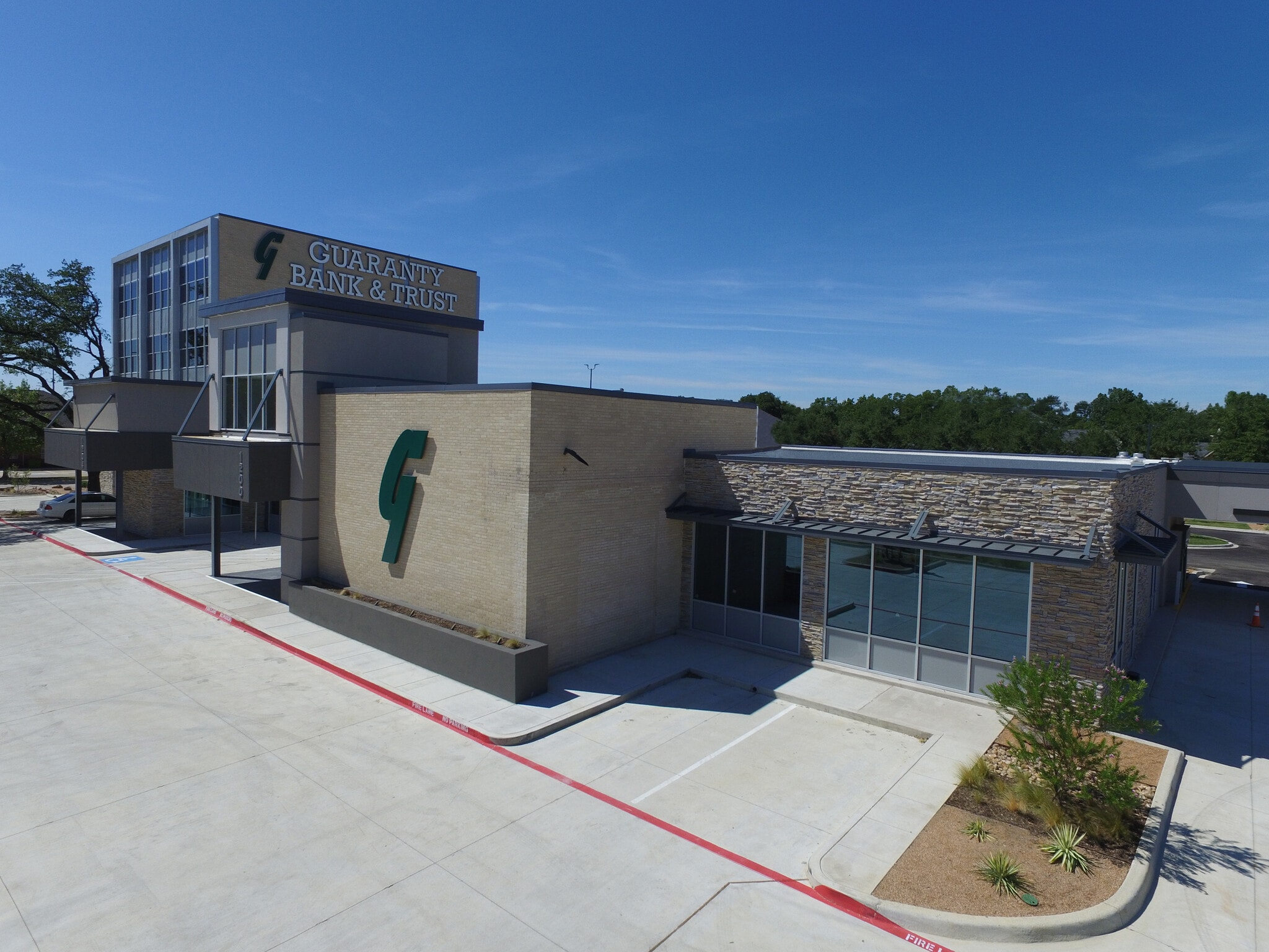 1200-1212 W University Dr, Denton, TX for lease Primary Photo- Image 1 of 6