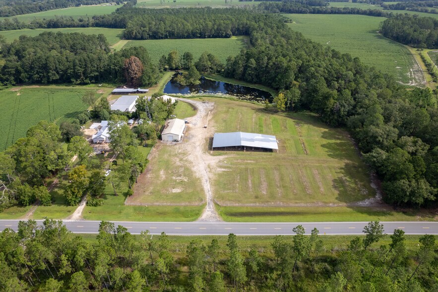 450 W Highway 64, Lakeland, GA à louer - Photo du bâtiment - Image 2 de 51