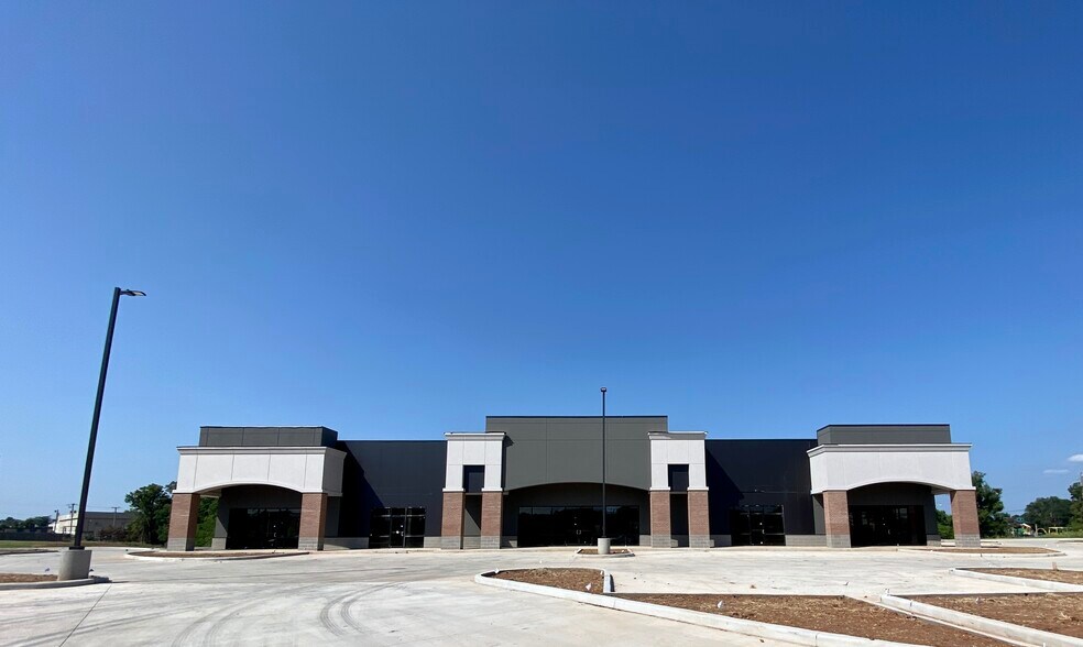 1500 Swan Lake Road, Bossier City, LA à louer - Photo du bâtiment - Image 3 de 18