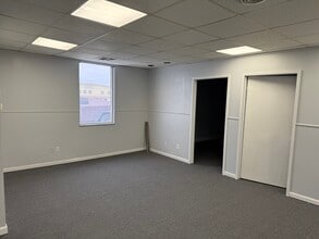 6040-6058 Executive Blvd, Huber Heights, OH for lease Interior Photo- Image 2 of 11