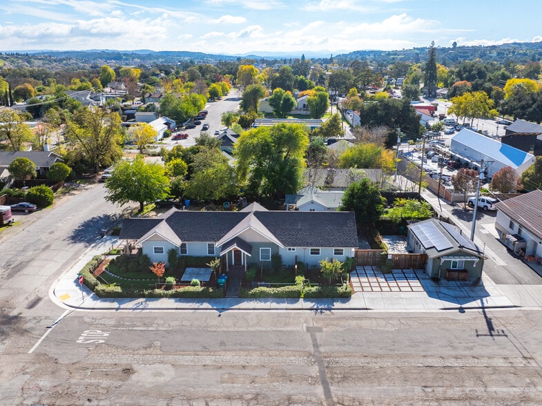 2145 Park St, Paso Robles, CA for sale - Aerial - Image 2 of 48