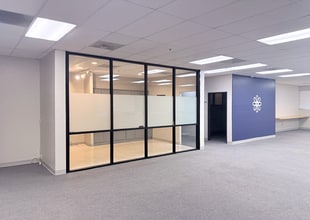 180 W Magee Rd, Tucson, AZ for lease Interior Photo- Image 2 of 2