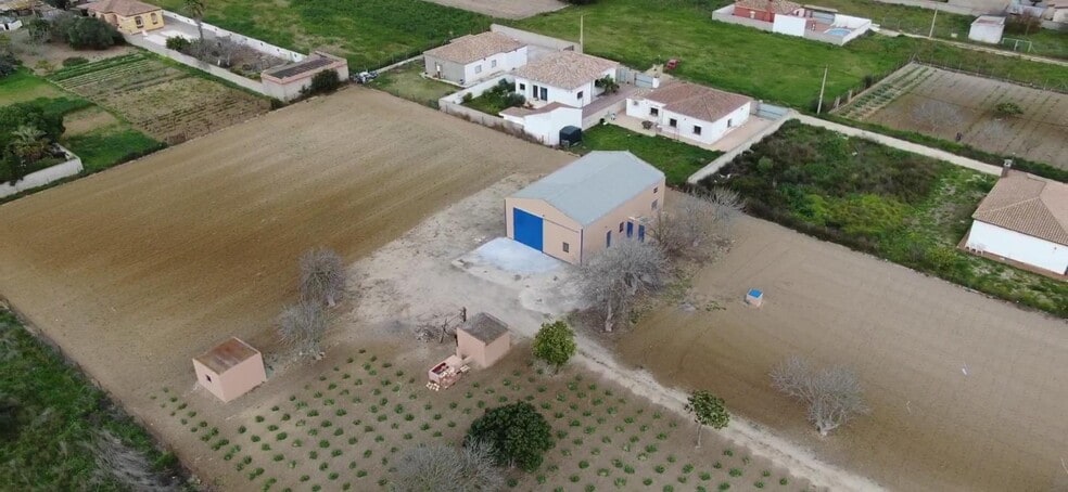 Industrial in Chiclana de la Frontera, Cádiz for sale - Building Photo - Image 3 of 19