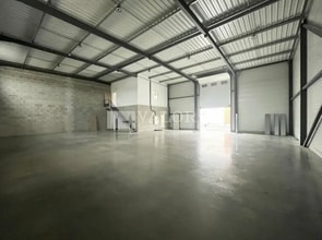 Flex in Chassieu for lease Interior Photo- Image 1 of 4