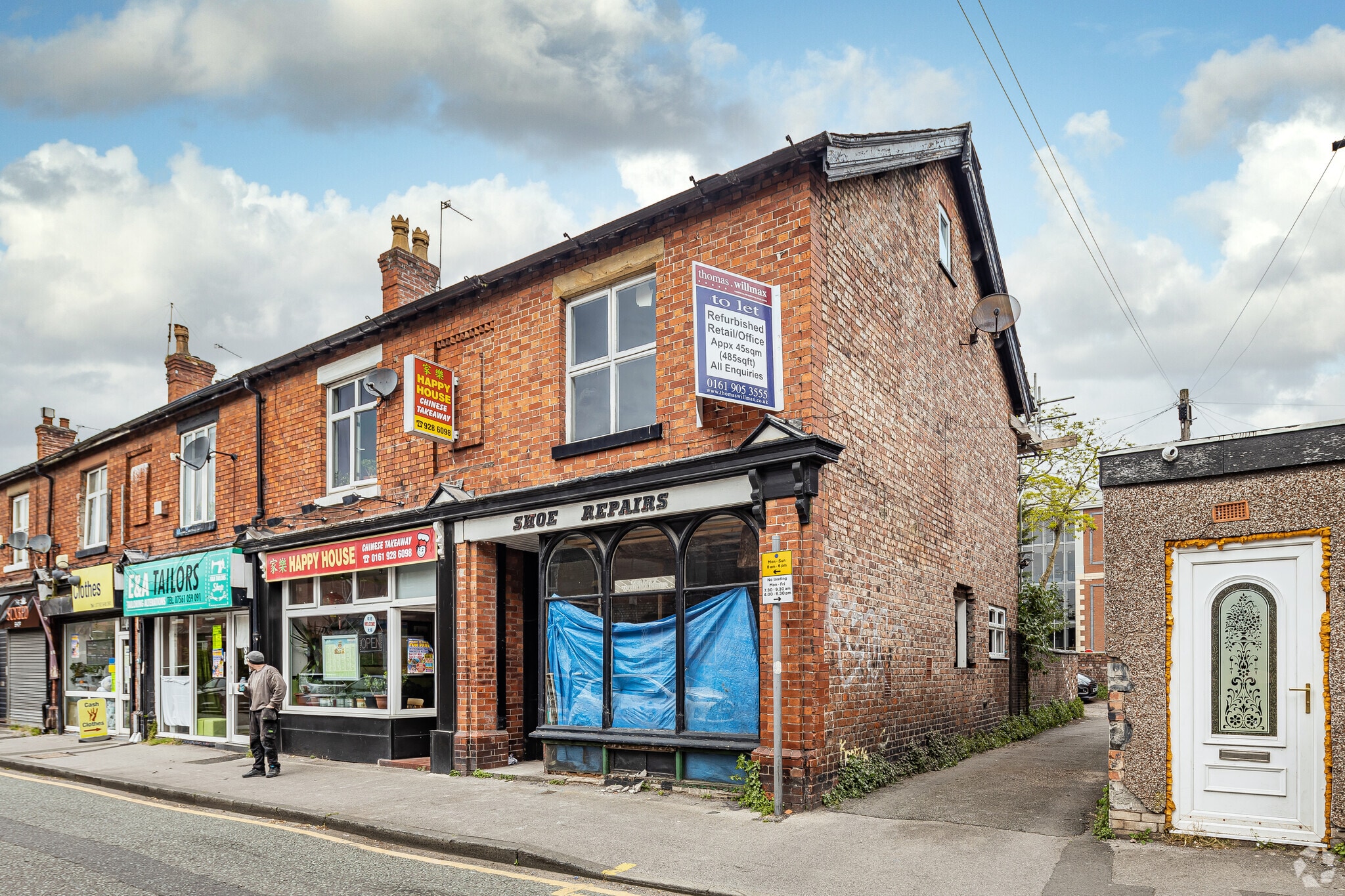 4 Woodfield Rd, Altrincham for lease Primary Photo- Image 1 of 4
