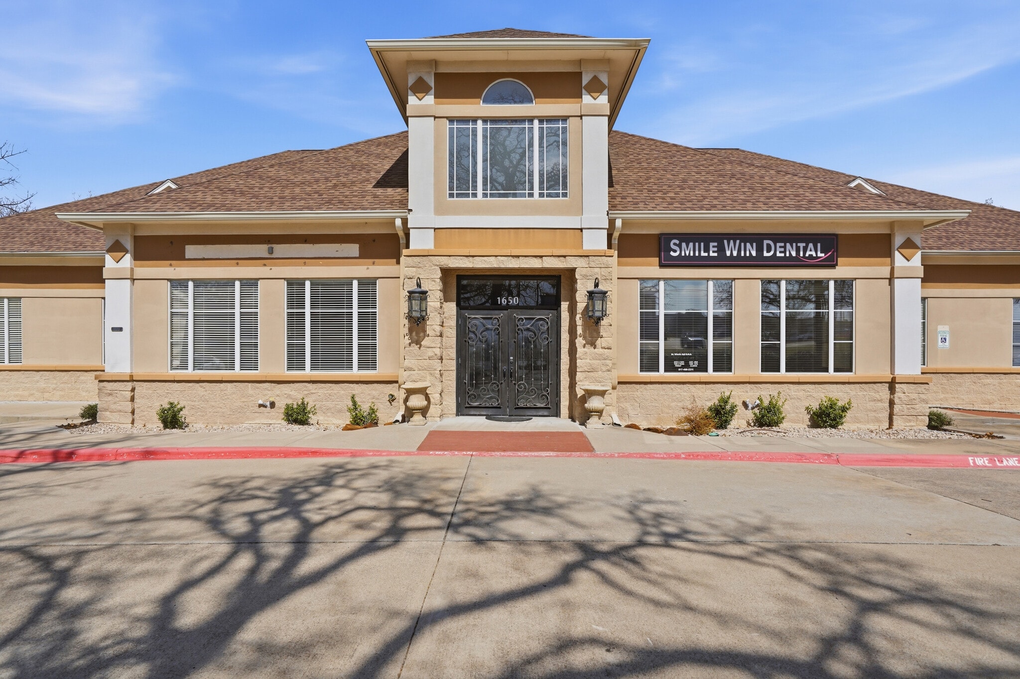 1650 W Northwest Hwy, Grapevine, TX for lease Primary Photo- Image 1 of 14